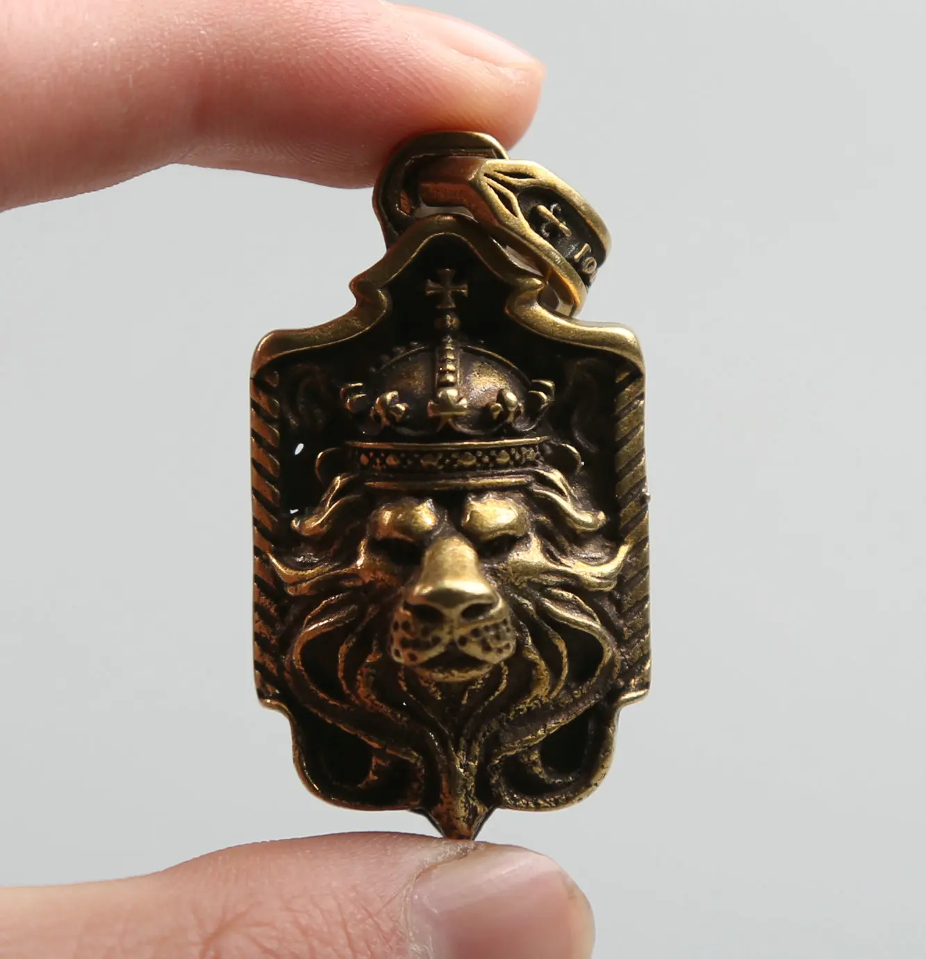 48MM/1.9" Collection Curio Rare Chinese Fengshui Bronze Exquisite Haulage Motor Animal Leo Lion Head Skull Pendant Statuary 26g
48MM/1.9" Collection Curio Rare Chinese Fengshui Bronze Exquisite Haulage Motor Animal Leo Lion Head Skull Pendant Statuary 26g