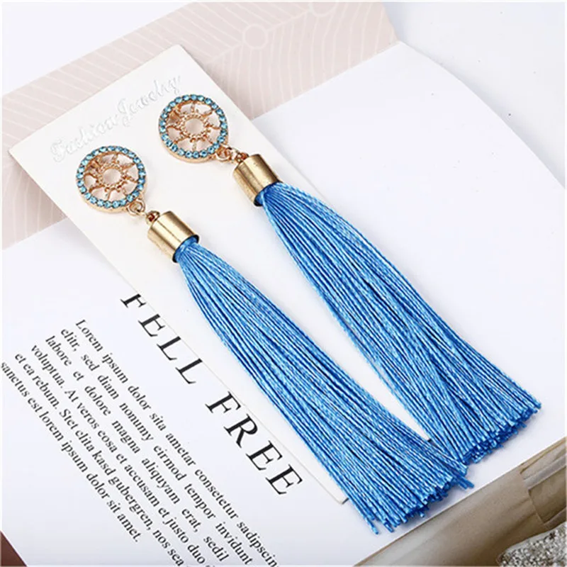 New Bohemian Totem Drop Tassel Earrings White Blue Red Pink Silk Fabric Long Dangle Tassel Earrings For Women Jewelry Bijoux
New Bohemian Totem Drop Tassel Earrings White Blue Red Pink Silk Fabric Long Dangle Tassel Earrings For Women Jewelry Bijoux