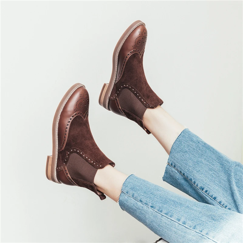 Women Winter cheleas Boots Genuine leather Ankle slipon flat boot woman Short black Boots 2020 for women boots
Women Winter cheleas Boots Genuine leather Ankle slipon flat boot woman Short black Boots 2020 for women boots