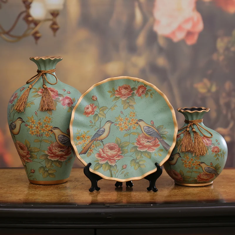 Room three sets of Ceramic Arts & crafts gifts TV cabinet decor decoration style Home Furnishing 
Room three sets of Ceramic Arts & crafts gifts TV cabinet decor decoration style Home Furnishing