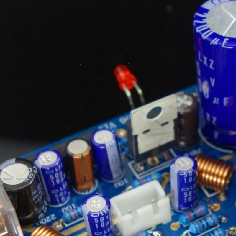 Double AC12~22V 30W*2 L1 LM1876 amplifier board luxury material gold plate Super beautiful LM1875 LM4766 amplifier board
Double AC12~22V 30W*2 L1 LM1876 amplifier board luxury material gold plate Super beautiful LM1875 LM4766 amplifier board