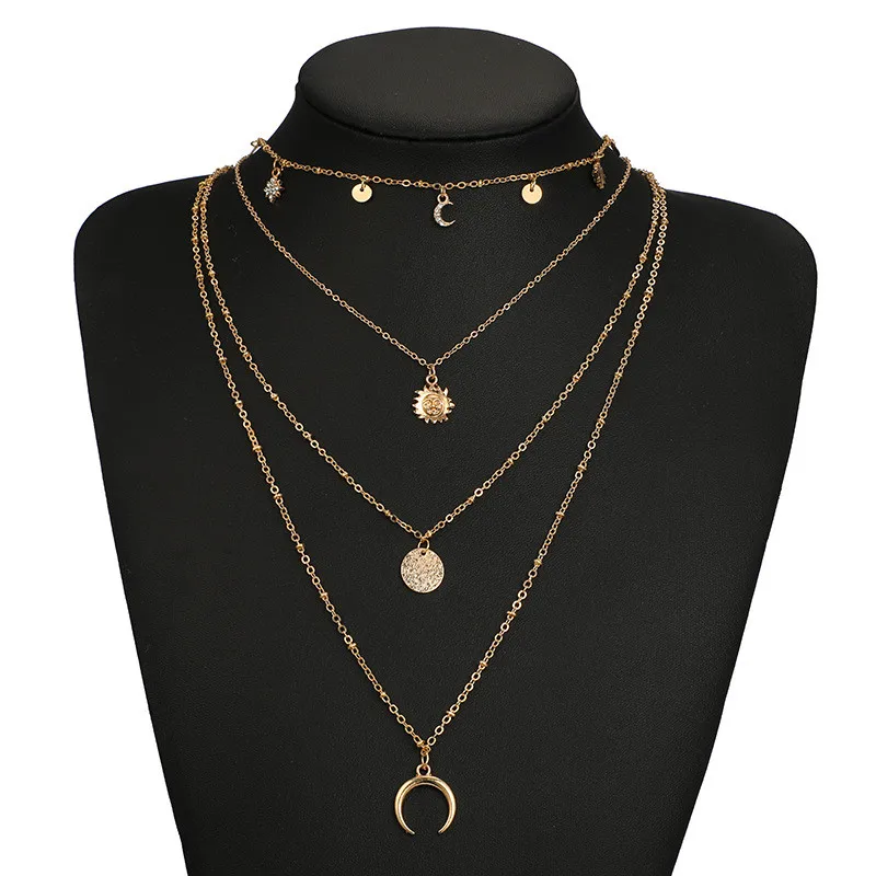 Vintage Horn Moon Crystal Pendant Necklace Gold Color Carved Sun Disc Clavicle Necklace Wedding Gift
Vintage Horn Moon Crystal Pendant Necklace Gold Color Carved Sun Disc Clavicle Necklace Wedding Gift