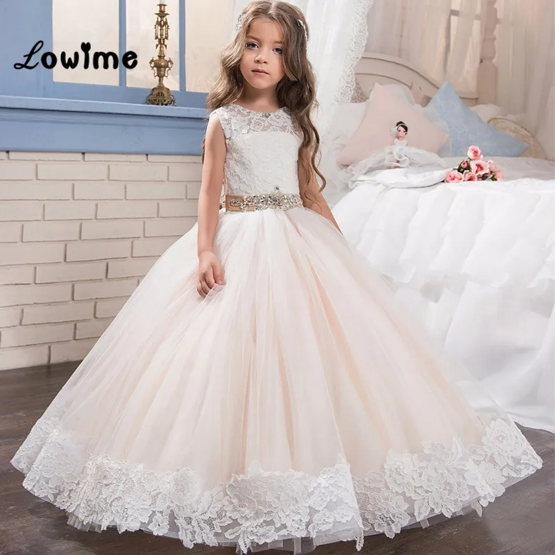 Flower Girl Dresses Lace Appliques Princess Pageant Dress For Girls First Communion Dresses Vestido Daminha Puffy Girls Dresses
Flower Girl Dresses Lace Appliques Princess Pageant Dress For Girls First Communion Dresses Vestido Daminha Puffy Girls Dresses