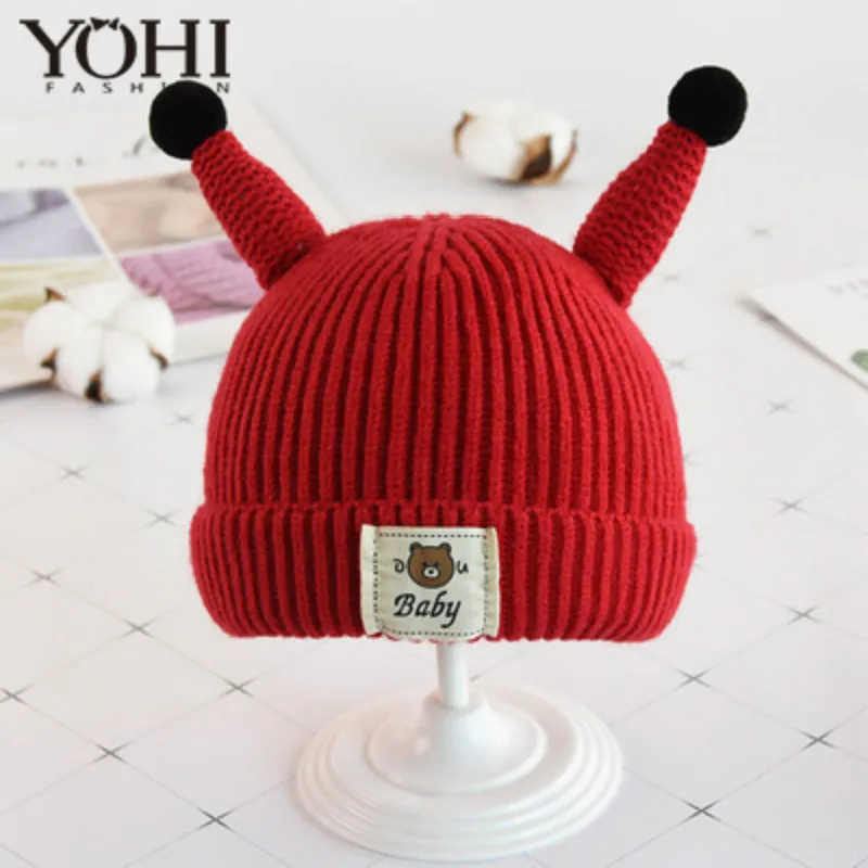 2018 New lovely Knitted hat Winter baby warm hat children cartoon bear thickening earmuffs wool hat baby horn cap
2018 New lovely Knitted hat Winter baby warm hat children cartoon bear thickening earmuffs wool hat baby horn cap