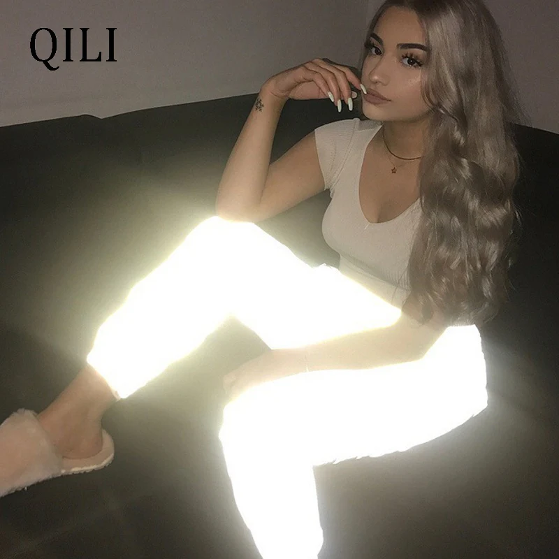 QILI Women Casual Harem Pants Luminous Reflective Long Pants Elastic Waist Solid Mid Full Length Pants Evening Light Trousers
QILI Women Casual Harem Pants Luminous Reflective Long Pants Elastic Waist Solid Mid Full Length Pants Evening Light Trousers