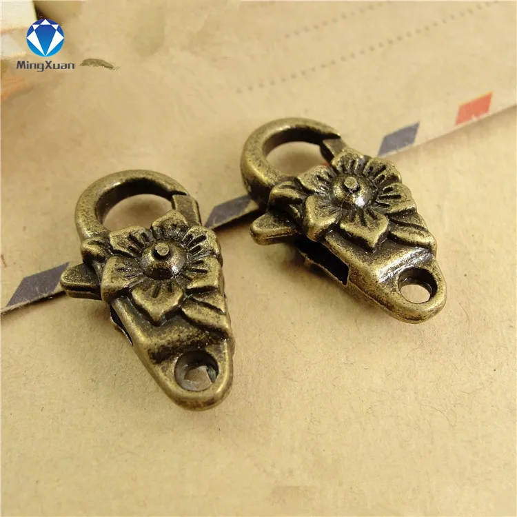 10pcs/lot Antique Silver Flower Lobster Clasp Hooks For Necklace Bracelet Chain DIY Jewelry Accessory Findings 24*13*8MM
10pcs/lot Antique Silver Flower Lobster Clasp Hooks For Necklace Bracelet Chain DIY Jewelry Accessory Findings 24*13*8MM