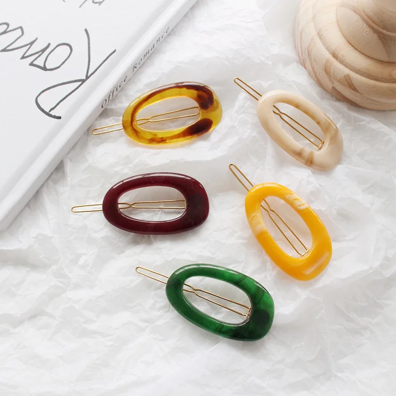 Korea Solid Color Geometric Resin Hair Clips Hairpin Geometric Hollow Oval Shape Hairpins Hair Accessories Dropshopping
Korea Solid Color Geometric Resin Hair Clips Hairpin Geometric Hollow Oval Shape Hairpins Hair Accessories Dropshopping