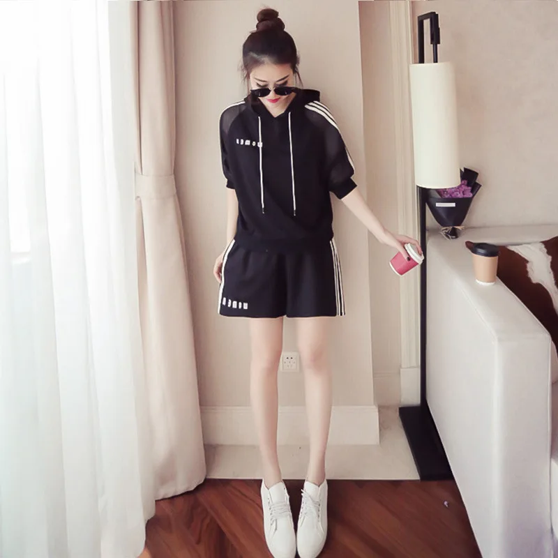 Manubeau Summer Tracksuit Short Sleeve Sweatshirts Casual Suit Women Clothing 2 Piece Set Tops+Pants Sporting Suit Female
Manubeau Summer Tracksuit Short Sleeve Sweatshirts Casual Suit Women Clothing 2 Piece Set Tops+Pants Sporting Suit Female