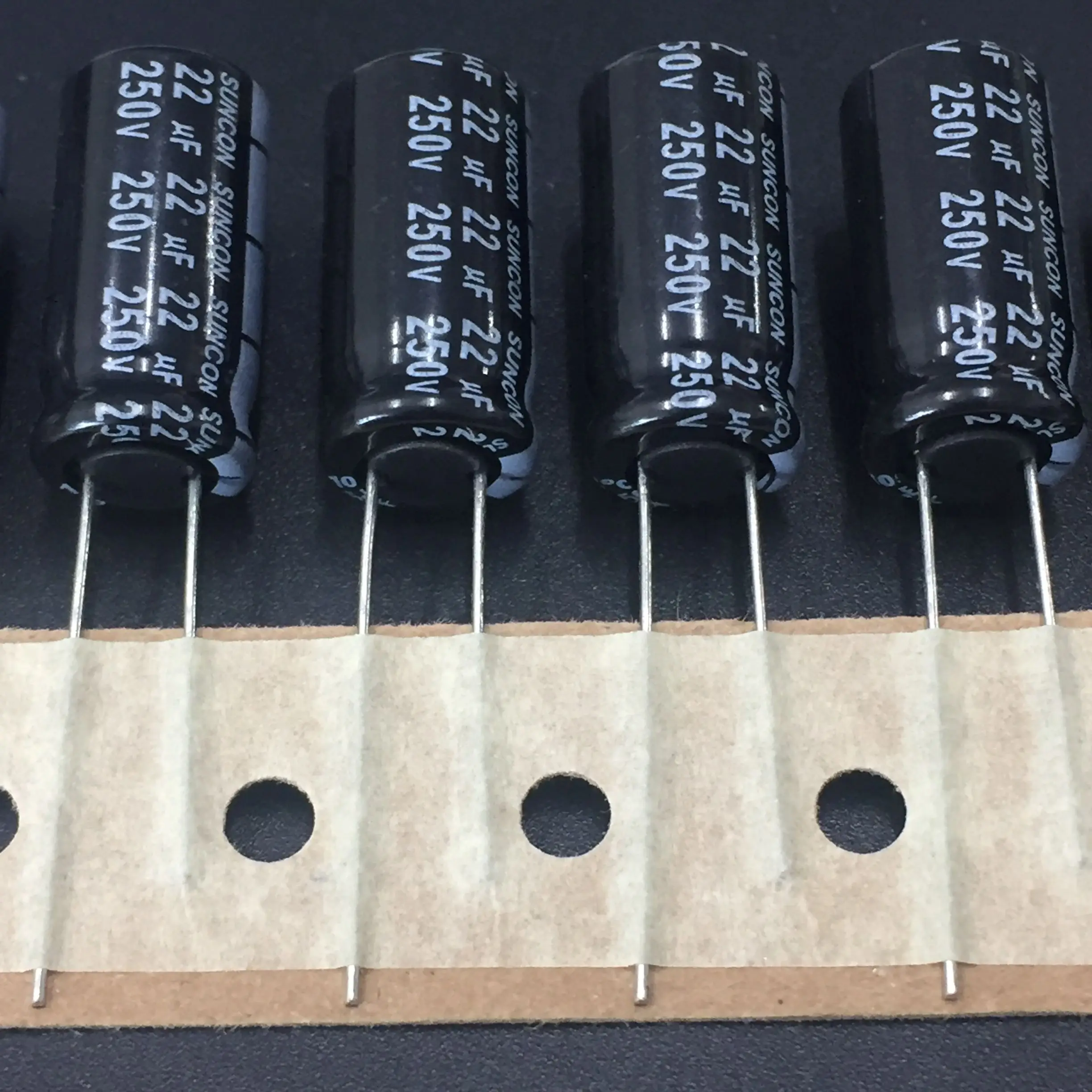 5 шт./50 шт. 22 мкФ 250 В SUNCON(SANYO) серия FH 10x20 мм 250V22uF долговечный высоконадежный