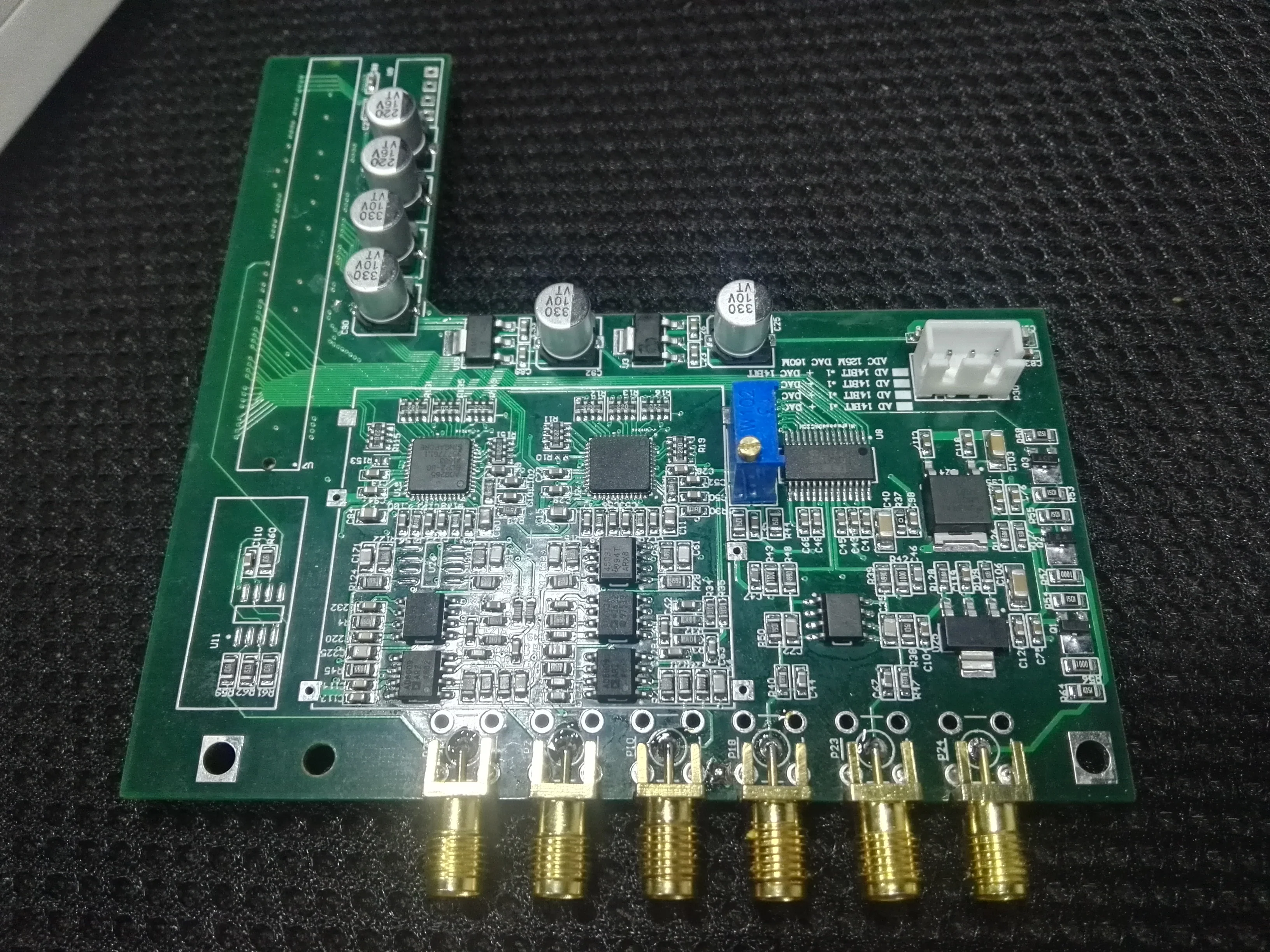 Для высокоскоростной вспомогательной карты сбора данных Xilinx kintex-7 PCIE FPGA
Для высокоскоростной вспомогательной карты сбора данных Xilinx kintex-7 PCIE FPGA