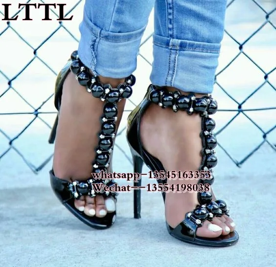 Hot Sale Women Fashion T-strap Suede Leather Round Ball High Heel Sandals New Spike Cut-out Gladiator Sandals Dress Shoes
Hot Sale Women Fashion T-strap Suede Leather Round Ball High Heel Sandals New Spike Cut-out Gladiator Sandals Dress Shoes