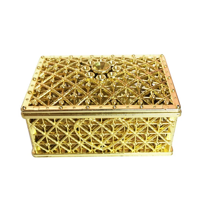 Free shipping rectangle hollow out reticular pattern gold silver plastic wedding candy boxes 100pcs wen6561
Free shipping rectangle hollow out reticular pattern gold silver plastic wedding candy boxes 100pcs wen6561