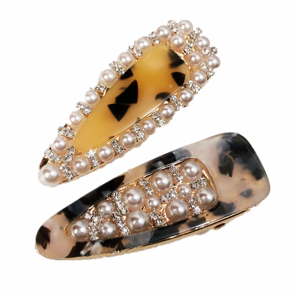 1 pcs Korea Leopard-print Acrylic Acetic Acid Imitation Pearl Hairpin Clip Duckbill Clip-encrusted Wild Temperament Hairpin
1 pcs Korea Leopard-print Acrylic Acetic Acid Imitation Pearl Hairpin Clip Duckbill Clip-encrusted Wild Temperament Hairpin