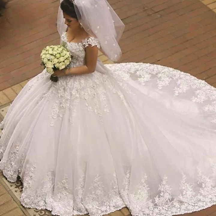 Vestido De Festa Элегантные Новые Арабские Свадебные платья бальное платье с аппликацией и рукавом-крылышком свадебное платье со шлейфом Свадебны...
Vestido De Festa Элегантные Новые Арабские Свадебные платья бальное платье с аппликацией и рукавом-крылышком свадебное платье со шлейфом Свадебны...