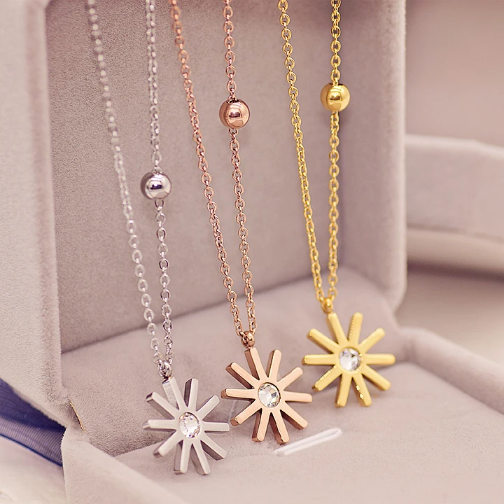 YUN RUO Fashion Brand Yellow Rose Silver Color Classic Sunflower Pendant Necklace Woman 316L Stainless Steel Jewelry High Polish
YUN RUO Fashion Brand Yellow Rose Silver Color Classic Sunflower Pendant Necklace Woman 316L Stainless Steel Jewelry High Polish
