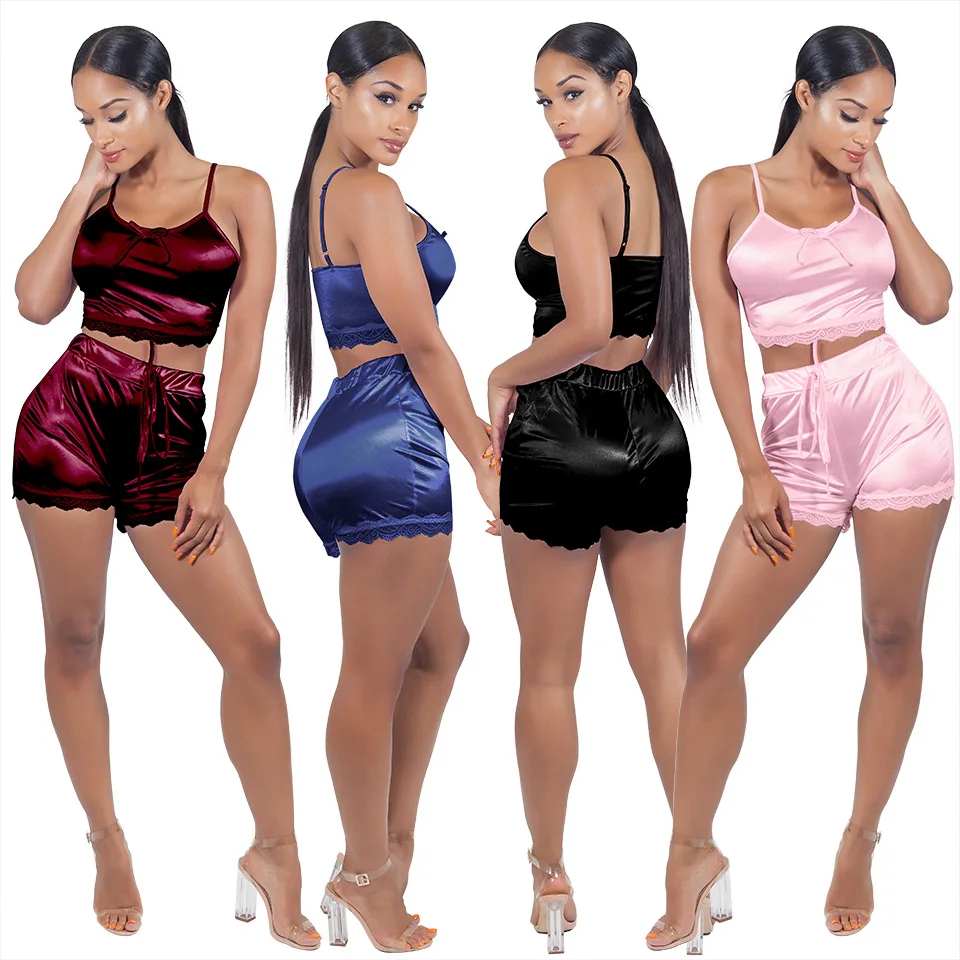 Sling U-neck lace Sexy Two-piece Suit Strap Cropped Top Stripe Patchwork Drawstring High Waist Shorts Good night sports Suit Set
Sling U-neck lace Sexy Two-piece Suit Strap Cropped Top Stripe Patchwork Drawstring High Waist Shorts Good night sports Suit Set