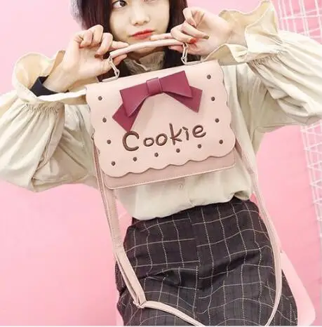 Сумка-мессенджер Lolita 3D в форме печенья с бантиком через плечо JK Style gifts 25x8x20cm |