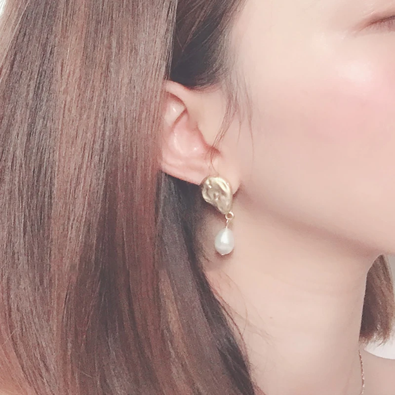 Minimalist White Long Freshwater Pearl Earrings For Women Wedding Party Gifts Asymmetrical Water Drop Pearl Linear Earrings New
Minimalist White Long Freshwater Pearl Earrings For Women Wedding Party Gifts Asymmetrical Water Drop Pearl Linear Earrings New