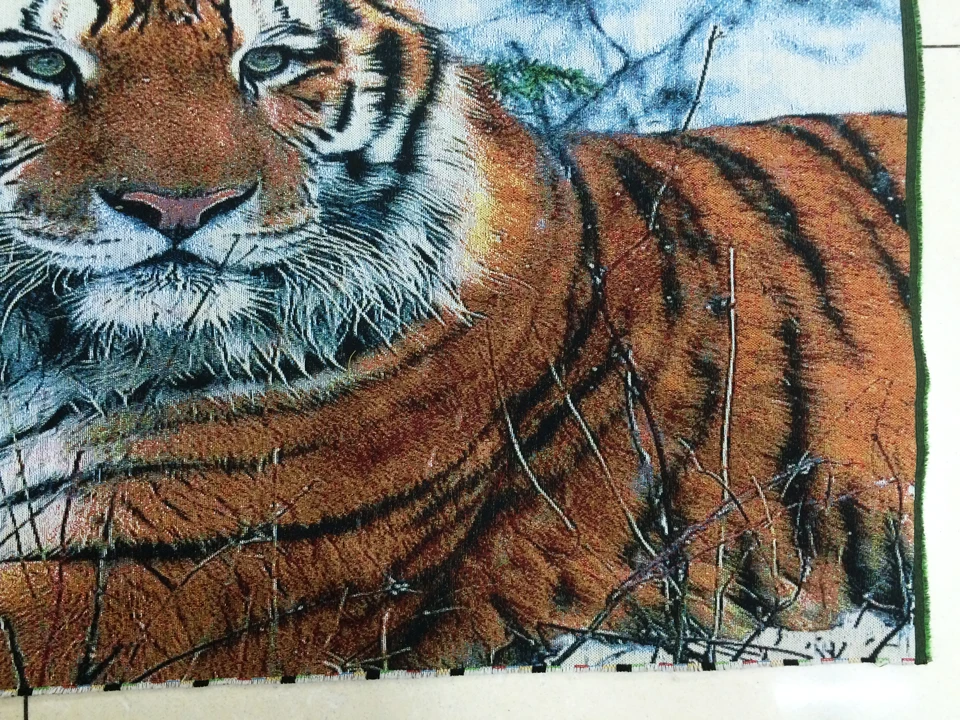 Free shipping whole sale DIY picture hanging Tiger design wall arts tapestries,oil-painting-like style and washable picture
Free shipping whole sale DIY picture hanging Tiger design wall arts tapestries,oil-painting-like style and washable picture