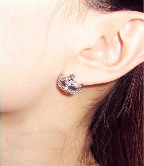 Women's Fashion Lovely Cute Full Rhinestones Magic Mask Stud Earrings Female CED23
Women's Fashion Lovely Cute Full Rhinestones Magic Mask Stud Earrings Female CED23