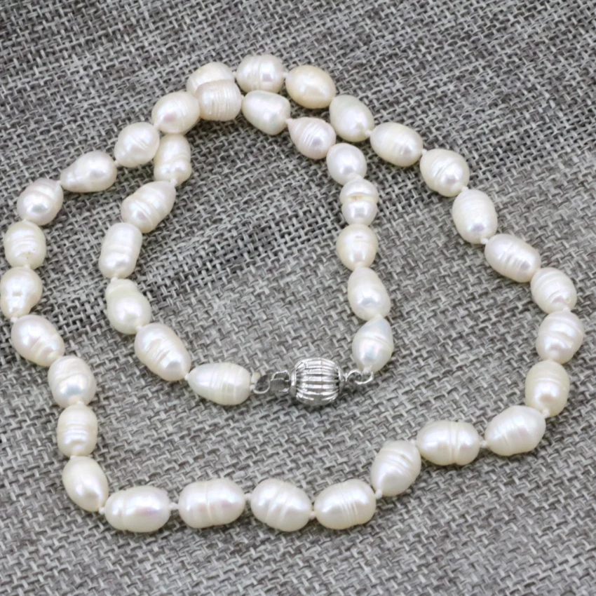 8-9mm rice shape black white natural pearl freshwater cultured beads necklace for women lady high grade gifts chain 18inch B3237
8-9mm rice shape black white natural pearl freshwater cultured beads necklace for women lady high grade gifts chain 18inch B3237