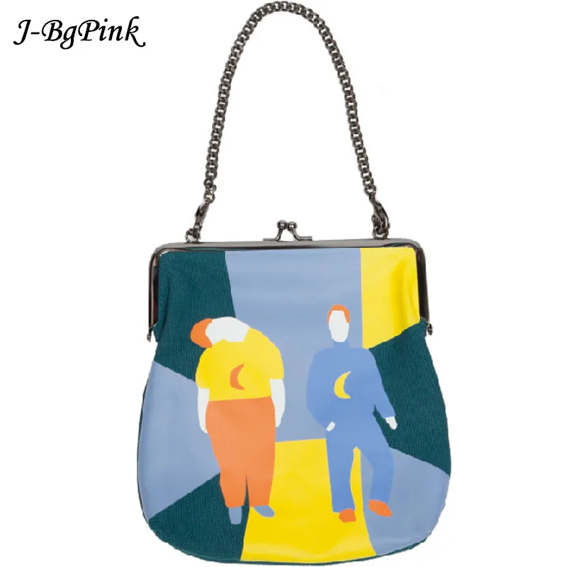 2021 New YIZISToRe canvas printed women chain messenger bags and shoulder bags with frame in naughty series
2021 New YIZISToRe canvas printed women chain messenger bags and shoulder bags with frame in naughty series