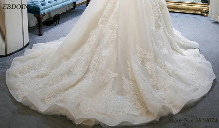 Real Photo Vestidos De Novia Amazing A-line Wedding Dress Boat Neck Sleeveless Lace Up Chapel Train Plus Size With Lace Beading
Real Photo Vestidos De Novia Amazing A-line Wedding Dress Boat Neck Sleeveless Lace Up Chapel Train Plus Size With Lace Beading