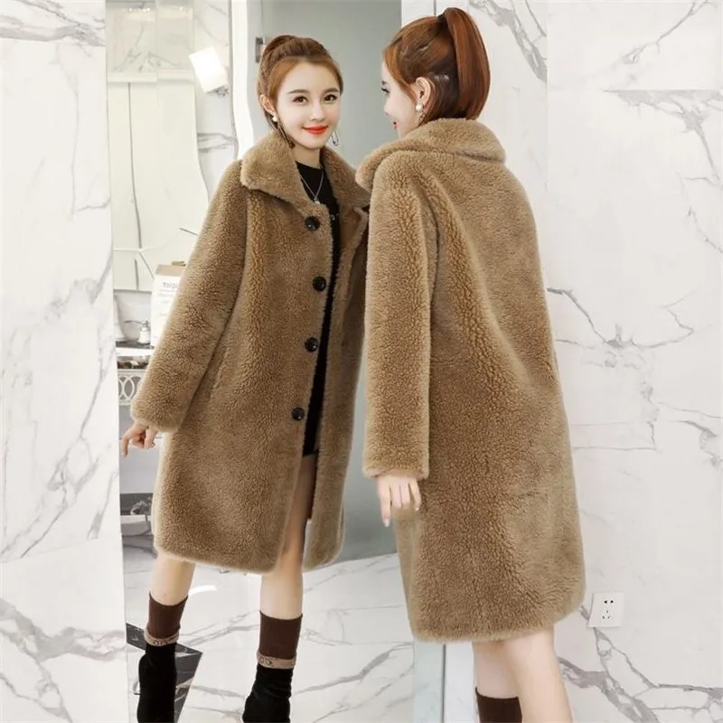 Youth clothing for women Faux fur coat womens Plush famale jacket elegant Imitation lambswool warm fur coats Autumn-Winter 4589
Youth clothing for women Faux fur coat womens Plush famale jacket elegant Imitation lambswool warm fur coats Autumn-Winter 4589