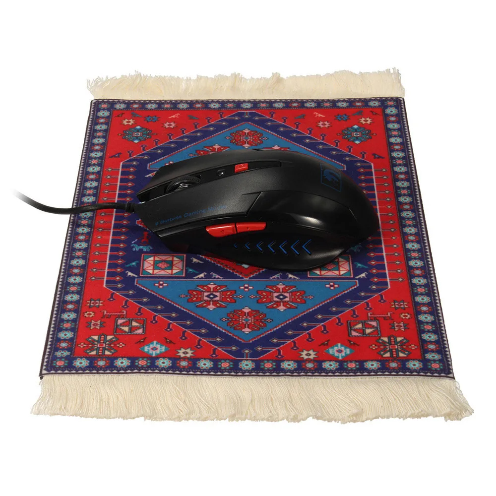 Perzische Mini Geweven Tapijt Mat Mousepad Retro Stijl Tapijt Patroon Cup Muismat met Fring Home Office Tafel Decor craft
Perzische Mini Geweven Tapijt Mat Mousepad Retro Stijl Tapijt Patroon Cup Muismat met Fring Home Office Tafel Decor craft