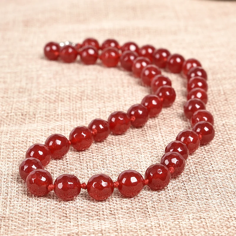 The Clear size and Christmas 10 mm Semiprecious Handwork red jasper necklace ,the best gift for Christmas.
The Clear size and Christmas 10 mm Semiprecious Handwork red jasper necklace ,the best gift for Christmas.