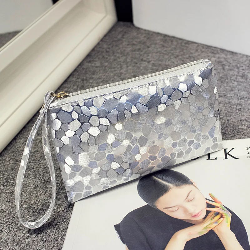 2018 New Fashion Plaid Women Wallets Luxury Brand Famous Designer Wallet Female Geometric Classical Wristlet Gorgeous Makeup Bag
2018 New Fashion Plaid Women Wallets Luxury Brand Famous Designer Wallet Female Geometric Classical Wristlet Gorgeous Makeup Bag