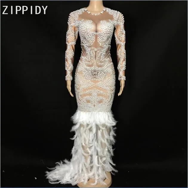 Fashion Shining Rhinestones Pearls White Feather Dress Birthday Party Celebrate Female Singer Costume Stage Performance Dress
Fashion Shining Rhinestones Pearls White Feather Dress Birthday Party Celebrate Female Singer Costume Stage Performance Dress