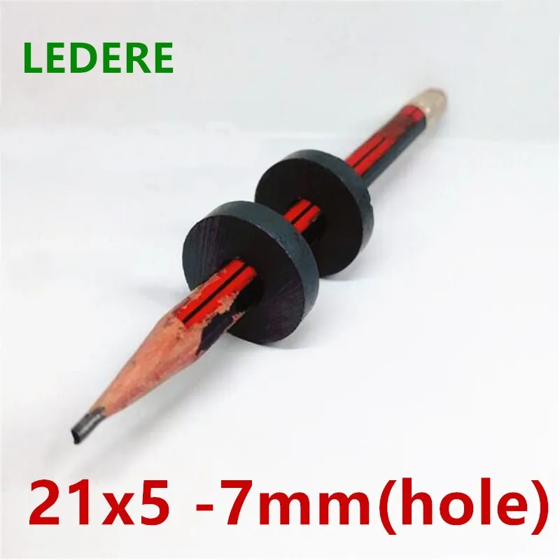LEDERE 10pcs/lot Y30 Ring Ferrite Magnet 21*5 mm Hole 7mm Permanent magnet 21mm x 5mm Black Round Speaker magnet 21X5
LEDERE 10pcs/lot Y30 Ring Ferrite Magnet 21*5 mm Hole 7mm Permanent magnet 21mm x 5mm Black Round Speaker magnet 21X5