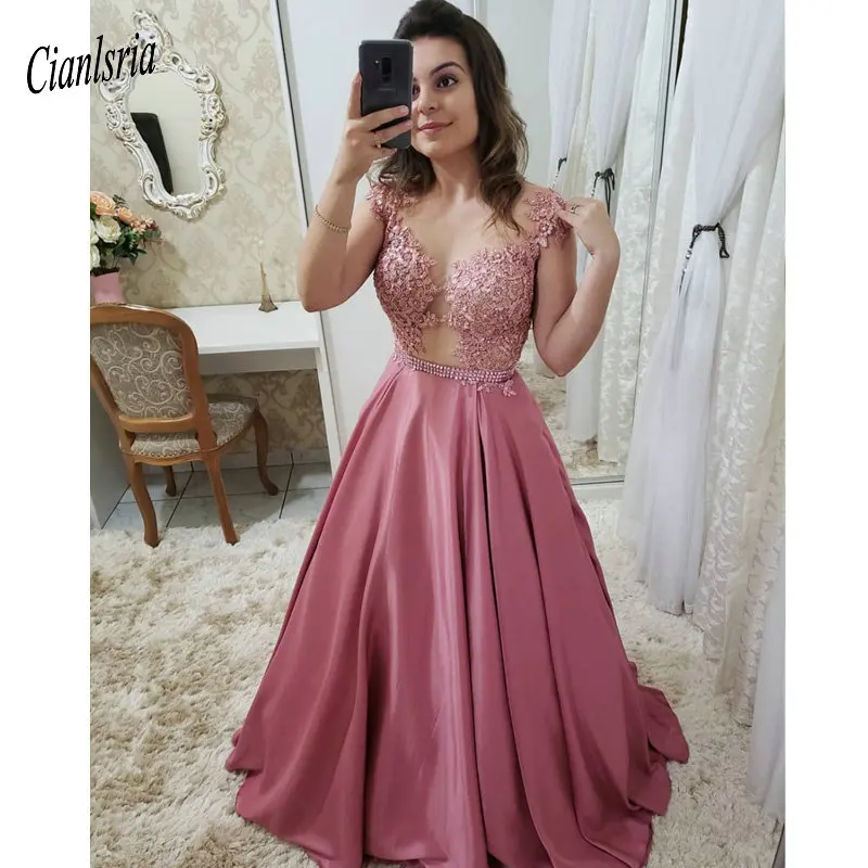 Sexy V-Neck Illusion Top Evening Dress Appliques Lace Beading Crystal Cap Sleeve Formal Evening Party Dresses robe de soiree
Sexy V-Neck Illusion Top Evening Dress Appliques Lace Beading Crystal Cap Sleeve Formal Evening Party Dresses robe de soiree