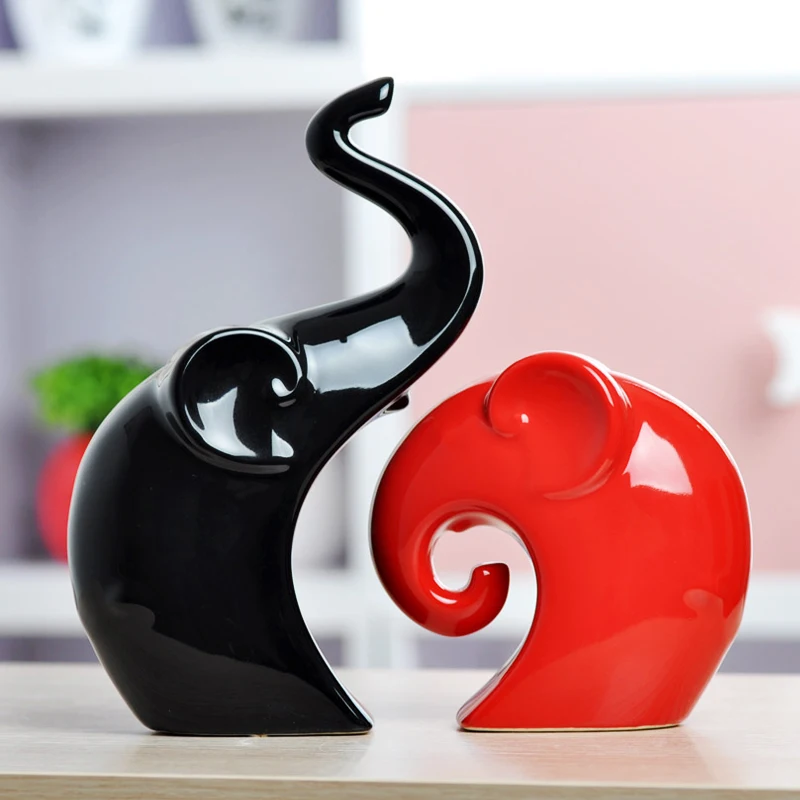 Modern jewelry ornaments Home Furnishing ceramic s wedding gift lovers like the living roomroom Art Statue
Modern jewelry ornaments Home Furnishing ceramic s wedding gift lovers like the living roomroom Art Statue