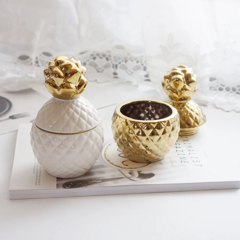 AIMS Ceramic ceramic storage tank style Golden Pineapple decorative ornaments jewelry box
AIMS Ceramic ceramic storage tank style Golden Pineapple decorative ornaments jewelry box