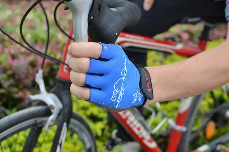 Bike Cycling Glove for MTB Bicycle Men Women Half Finger Gel Pad Breathable Summer Sports Motorcycle Luva ciclismo bisiklet
Bike Cycling Glove for MTB Bicycle Men Women Half Finger Gel Pad Breathable Summer Sports Motorcycle Luva ciclismo bisiklet