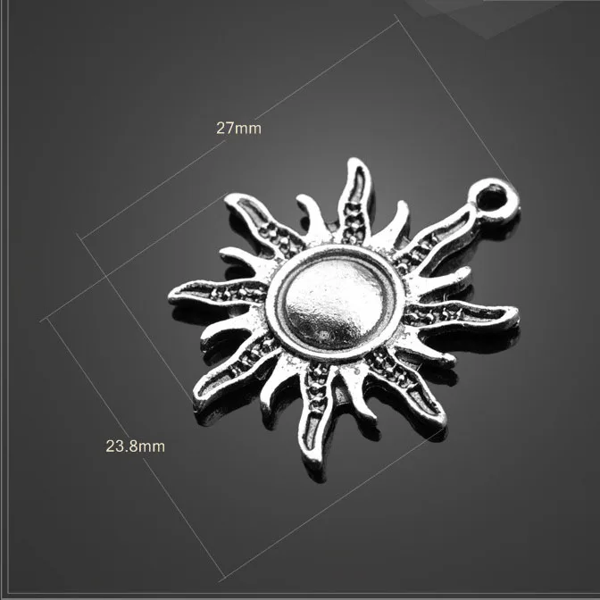 

High Quality 8 Pieces/Lot 23.8mm*27mm Alloy Antique Silver Plated Or Bronze Religious Sun Charms Pendants For Jewelry Making