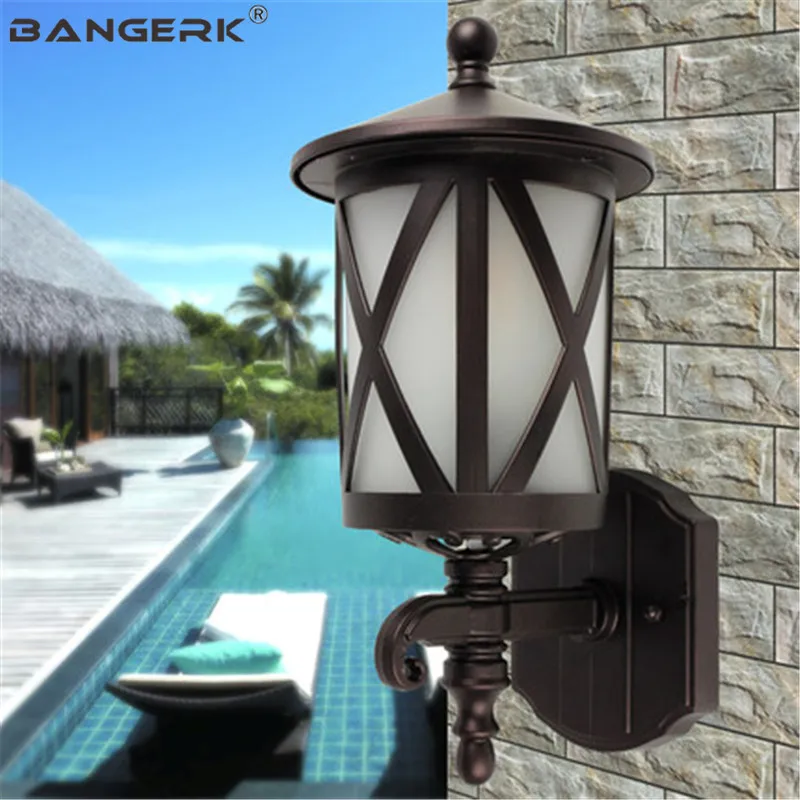 Retro Outdoor LED Wall Lamps IP65 Waterproof Porch Lights Wall Sconce Garden Balcony Aisle Home Lamp Decor Aluminum Lighting
Retro Outdoor LED Wall Lamps IP65 Waterproof Porch Lights Wall Sconce Garden Balcony Aisle Home Lamp Decor Aluminum Lighting