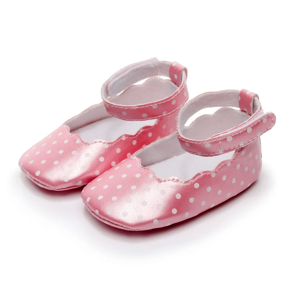 New Baby Girls princess PU leather Shoes High Quality soft sole Newborn Baby Toddler Fashion First Walkers For 0-18 Month
New Baby Girls princess PU leather Shoes High Quality soft sole Newborn Baby Toddler Fashion First Walkers For 0-18 Month