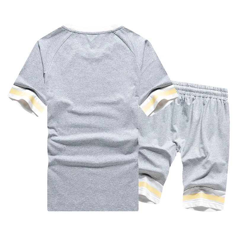 Комплект спортивной одежды мужской из топа и шортов хлопок облегающий