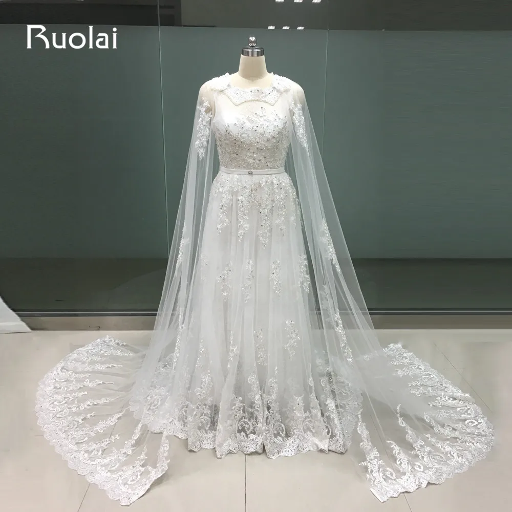 Real Photo Luxury Dubai Caftan A-Line Scoop Evening Dresses Applique Lace Beading Prom Dresses with Cape Robe de Soiree FE96
Real Photo Luxury Dubai Caftan A-Line Scoop Evening Dresses Applique Lace Beading Prom Dresses with Cape Robe de Soiree FE96