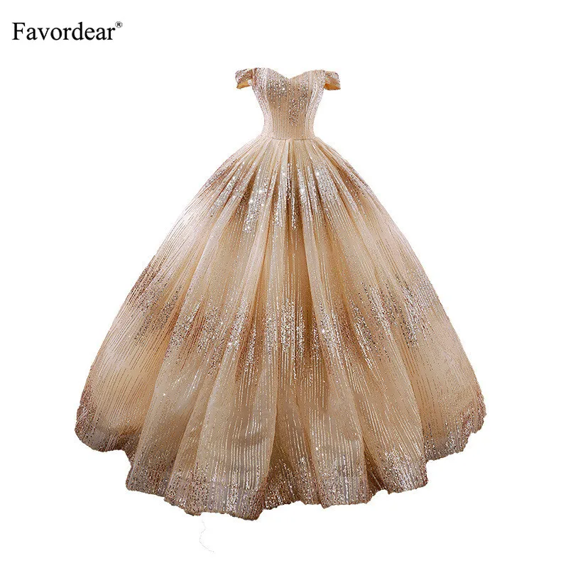 Favordear 2019 New Sweetheart Spray Gold Ball Gown Evening Dress Vestido De Noite Off The Shoulder Formal Dress Prom Dress
Favordear 2019 New Sweetheart Spray Gold Ball Gown Evening Dress Vestido De Noite Off The Shoulder Formal Dress Prom Dress