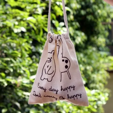 Cute animal style drawsting bag cord bag storage bag high quality 14*17cm free shipping
Cute animal style drawsting bag cord bag storage bag high quality 14*17cm free shipping
