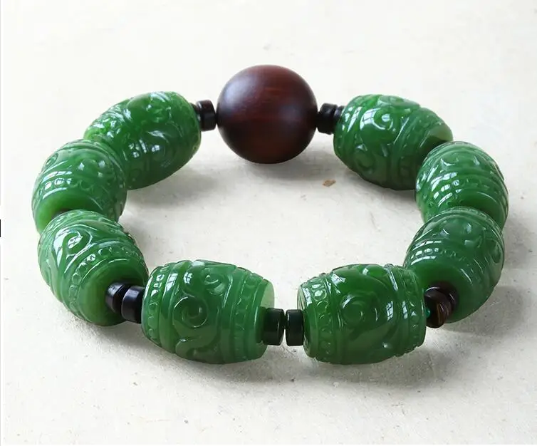 Jade Bracelet man Russian jasper Spinach Green Natural jade carved road tong transport Beads Jade Hand string
Jade Bracelet man Russian jasper Spinach Green Natural jade carved road tong transport Beads Jade Hand string