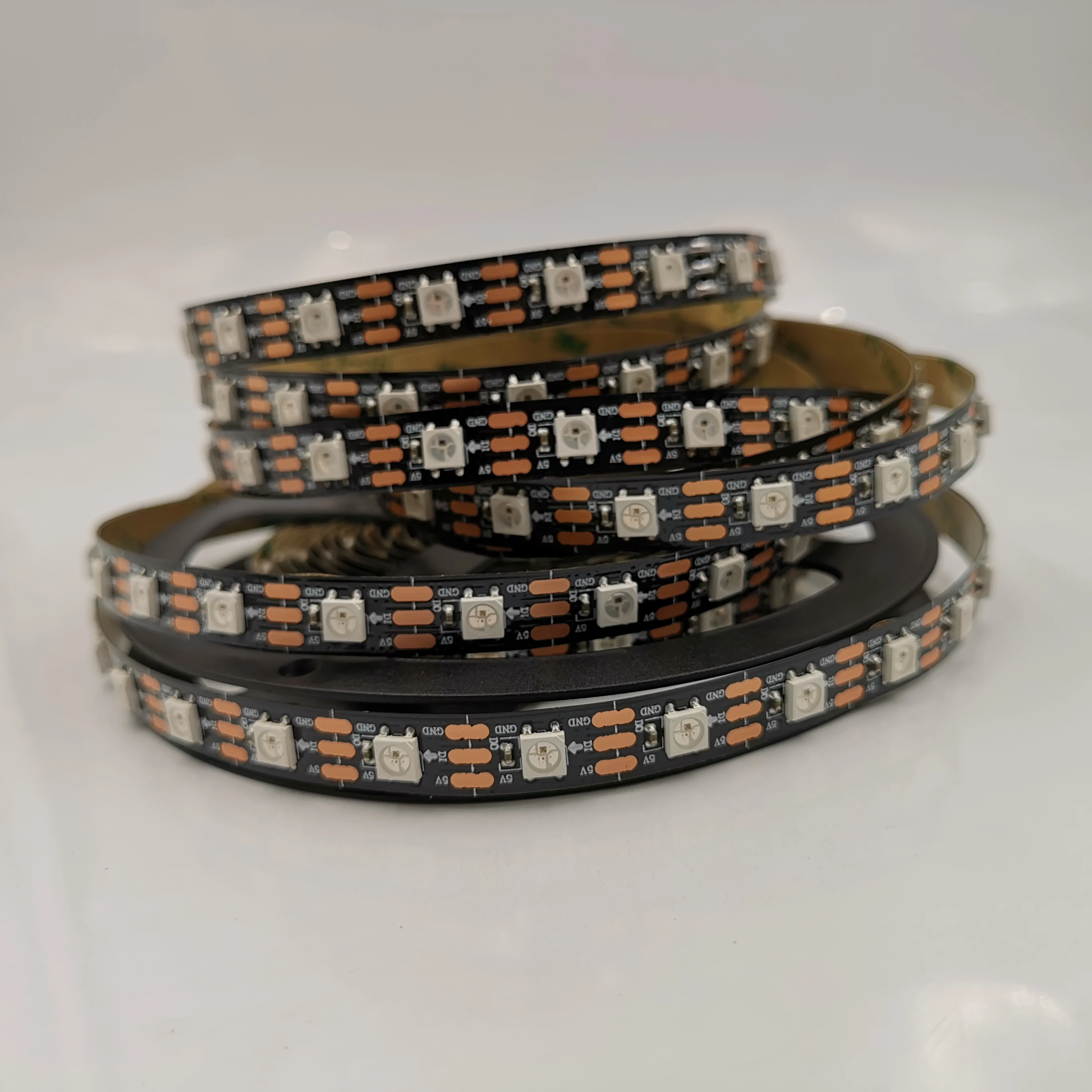 SMD5050 WS2812B/SK6812 Программируемый Водонепроницаемый DC5v Крытый открытый полноцветный