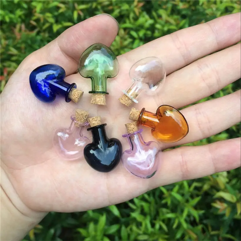 Mixed 7 Colors Love Heart Shaped Small Perfume Pendants Jars Mini Glass Bottles With Corks DIY Gifts Cute Art Vials 10 Sets
Mixed 7 Colors Love Heart Shaped Small Perfume Pendants Jars Mini Glass Bottles With Corks DIY Gifts Cute Art Vials 10 Sets