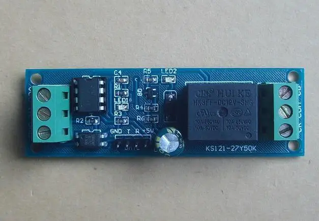 Free Shipping! 8pcs 12V single-channel programmable relay control module (STC15F104E relay control development) module sensor
Free Shipping! 8pcs 12V single-channel programmable relay control module (STC15F104E relay control development) module sensor