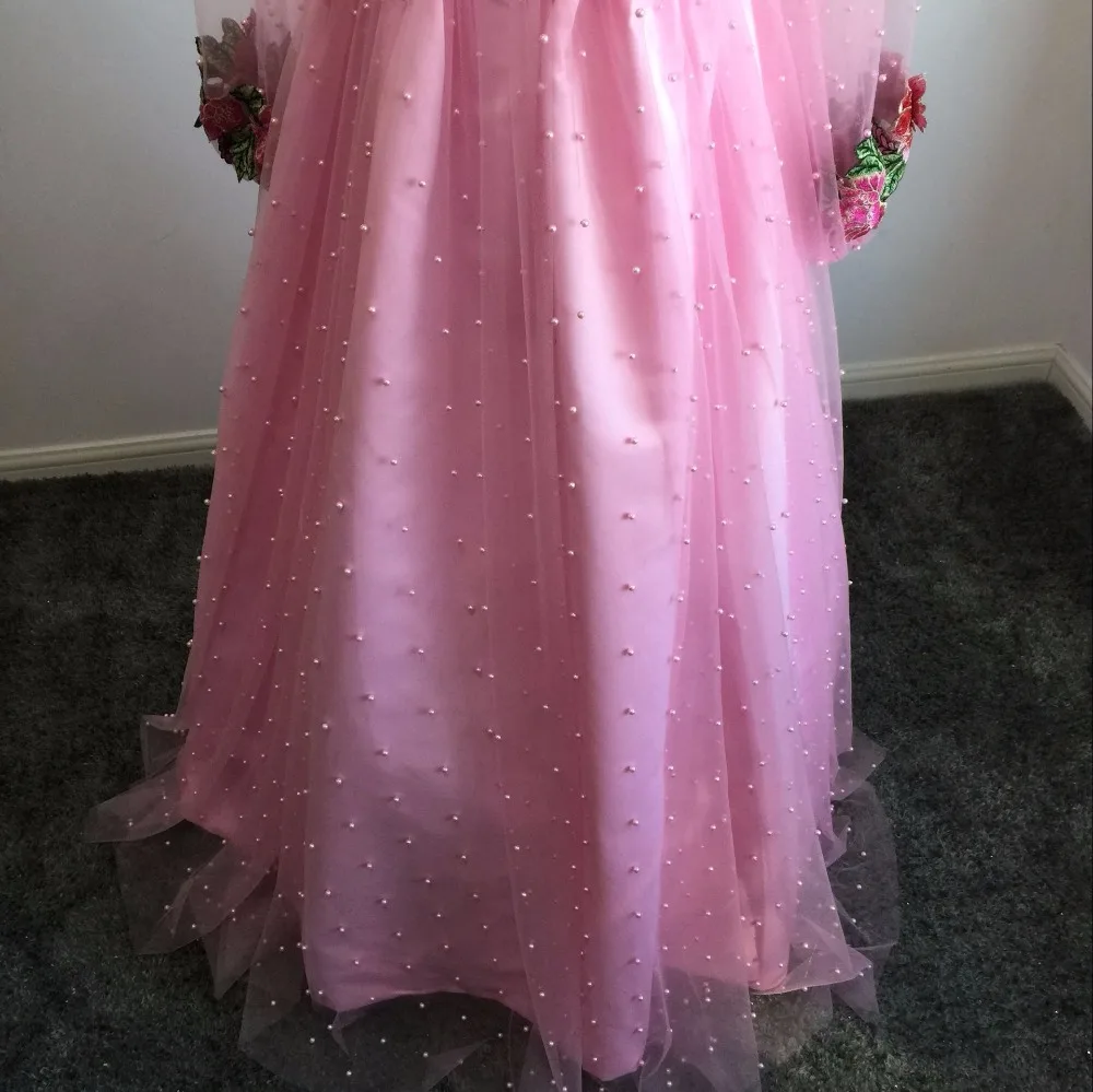 Fashion abiye V Neck Long sleeve evening dress Beaded Pearls colorful Embroidery Kaftan evening gown Saudi arabic party dresses
Fashion abiye V Neck Long sleeve evening dress Beaded Pearls colorful Embroidery Kaftan evening gown Saudi arabic party dresses