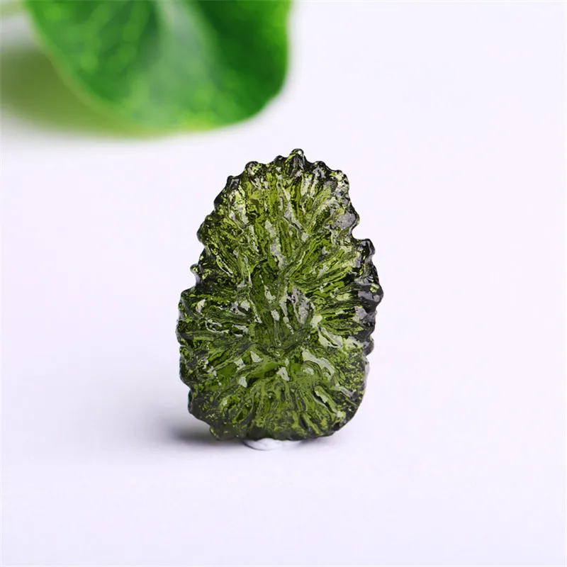Натуральные зеленые аэролиты Moldavite, чешские метеориты, кристальная энергия, апотропаик, фотоэлемент, ювелирные изделия, коллекция подарков
Натуральные зеленые аэролиты Moldavite, чешские метеориты, кристальная энергия, апотропаик, фотоэлемент, ювелирные изделия, коллекция подарков
